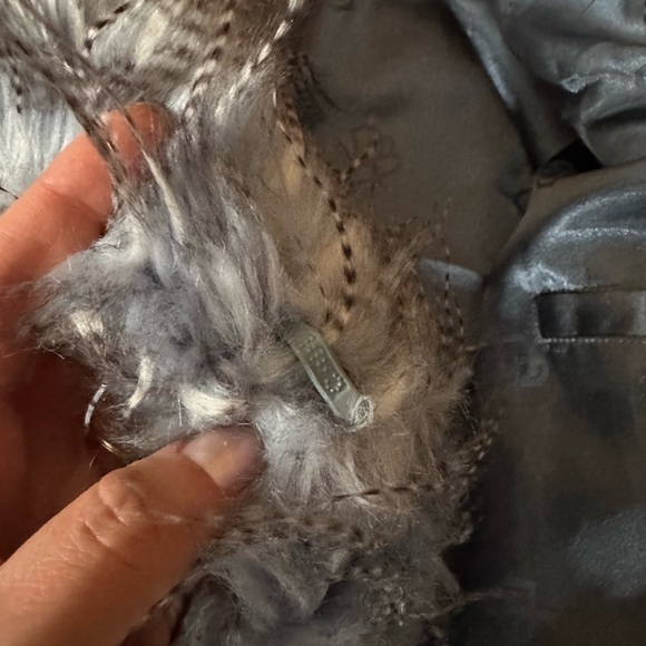 NWOT Dennis Basso Madison Avenue Tipped Fox Faux Fur - Picture 9 of 11